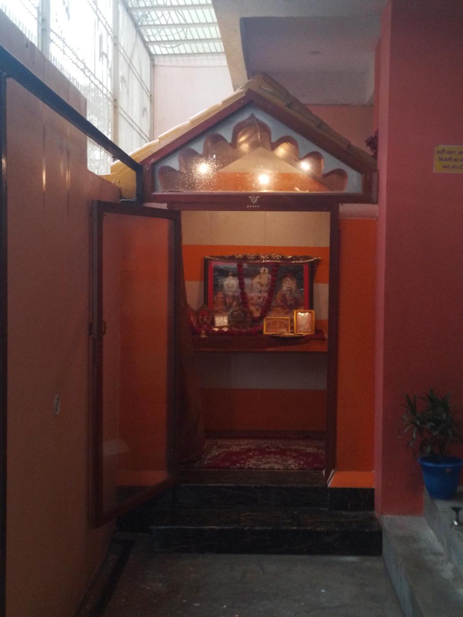 Siyaram Kunj Hotel Ayodhya Eksteriør bilde