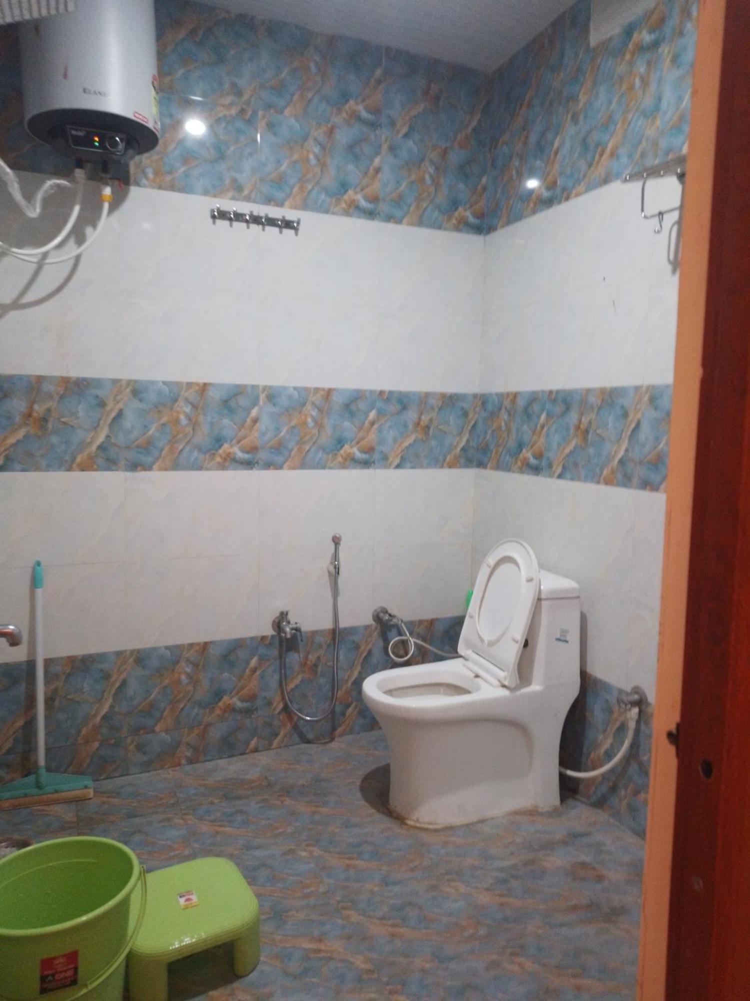 Siyaram Kunj Hotel Ayodhya Eksteriør bilde